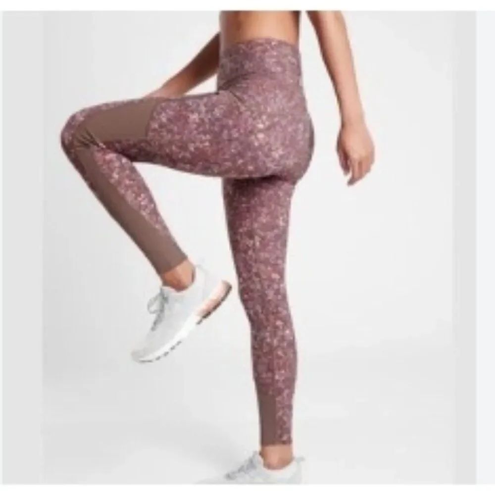 Like New! Athleta Rainier Printed Mauve Mesh Tight Leggings in Size M
